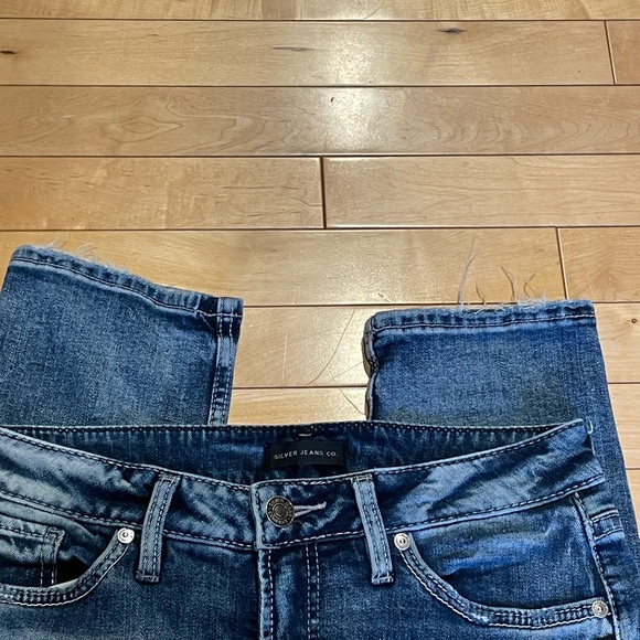 Silver Jeans Suki Slim 28 - Picture 3 of 6